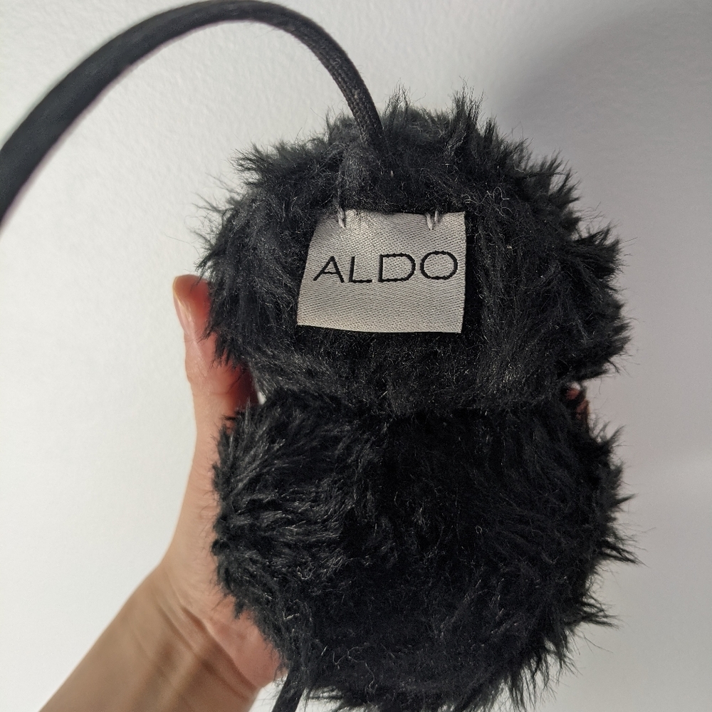 Also Ear Muffs - Picture 3 of 3